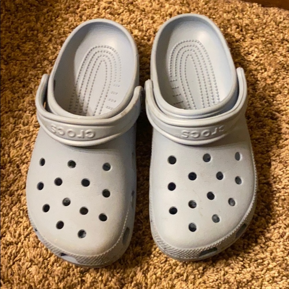 blue crocs